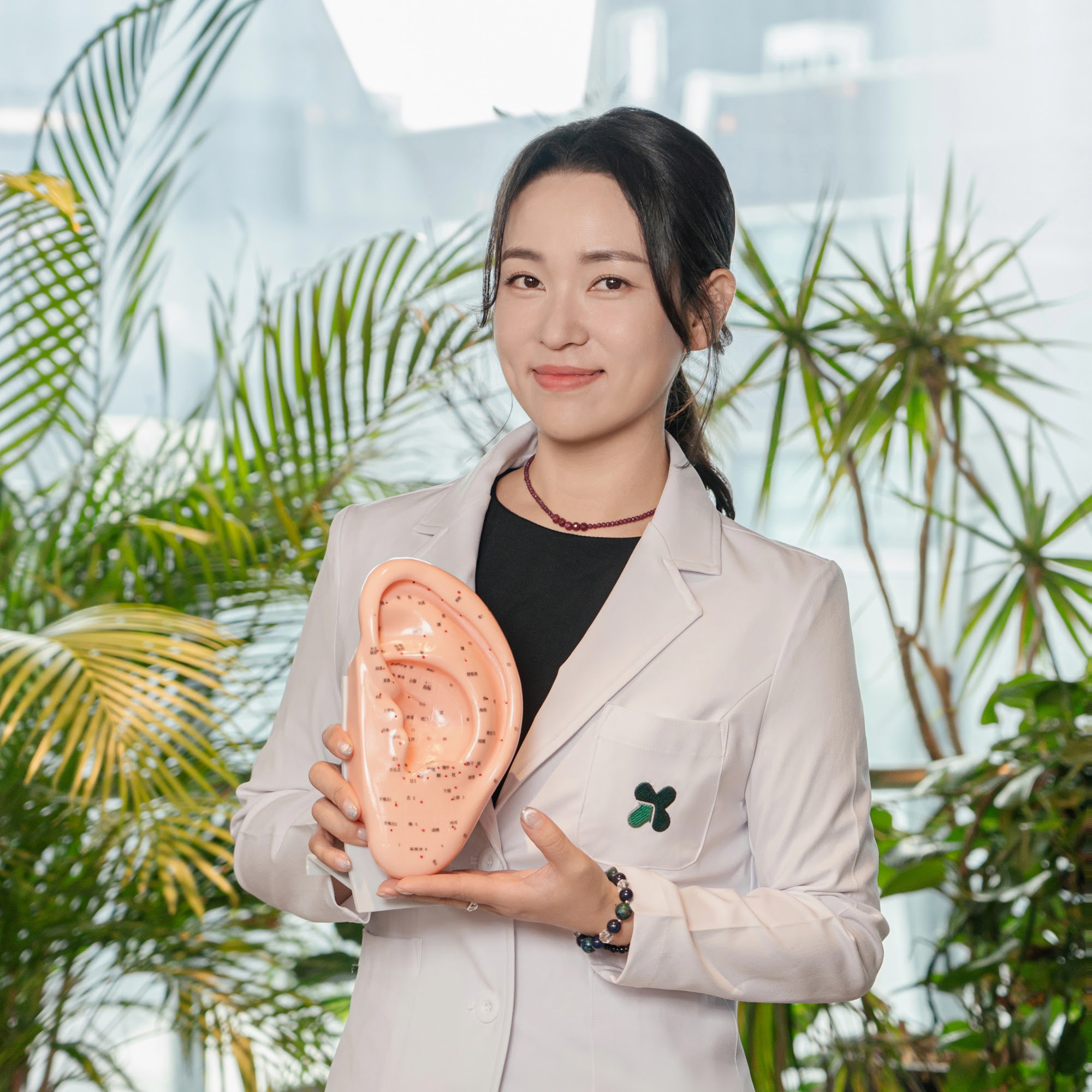 가운을 입은 오예서 약사 프로필 사진
